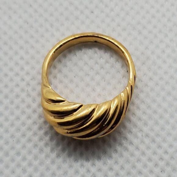 Gold Tone Dome Ring - Picture 5 of 6